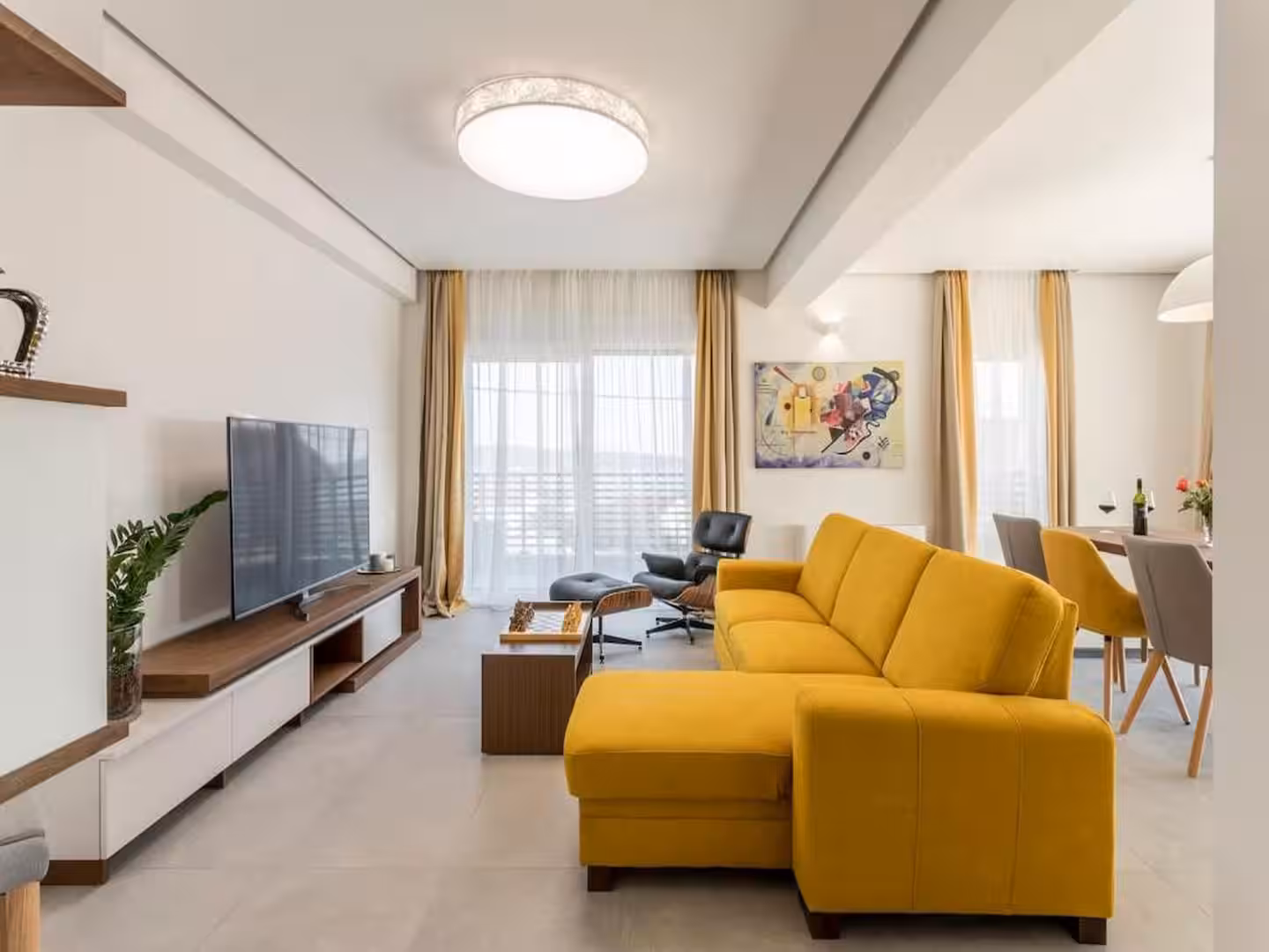 bb22a5cc-35e1-4995-b08a-744c51559af5