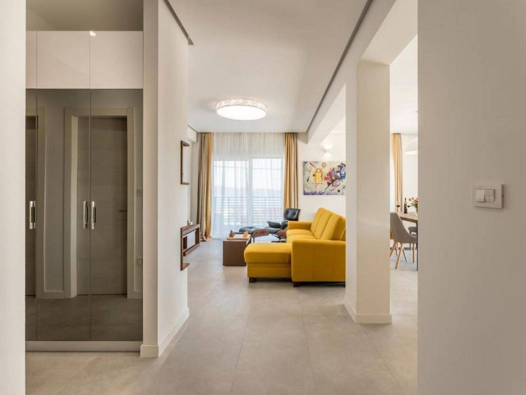 ca2b01ce-a0f6-4ddf-9842-1dd21527a150