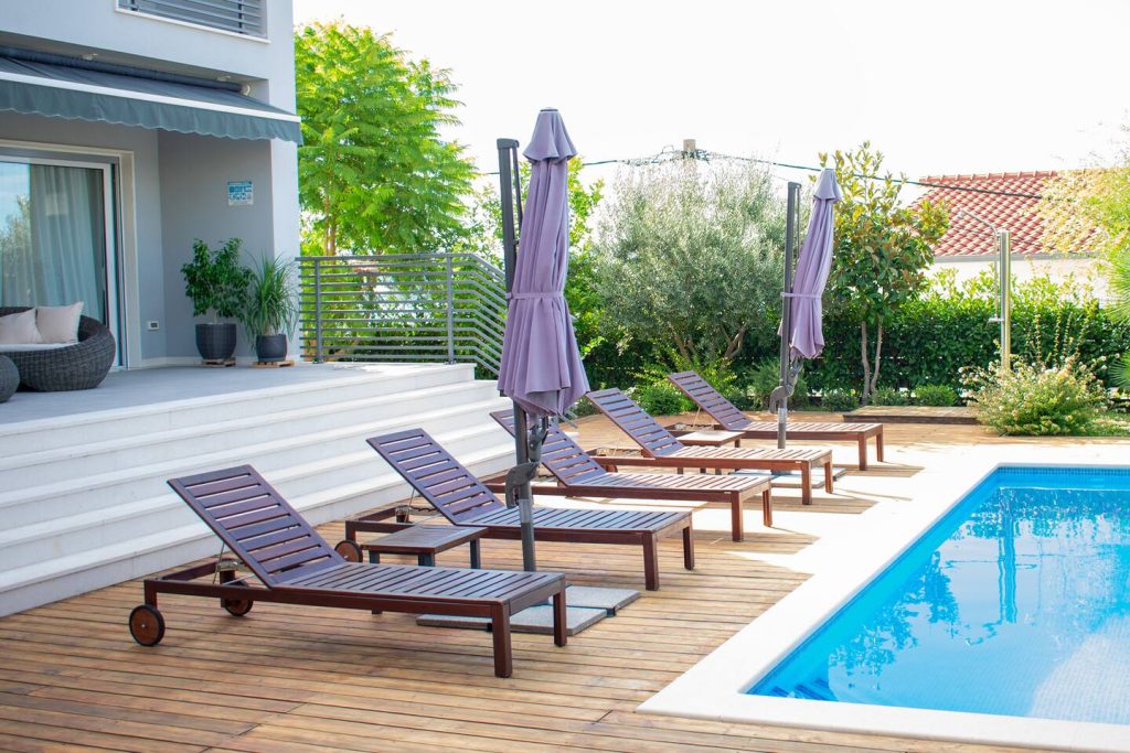 e3a59092-292d-49e7-8255-b1cf44961bbc